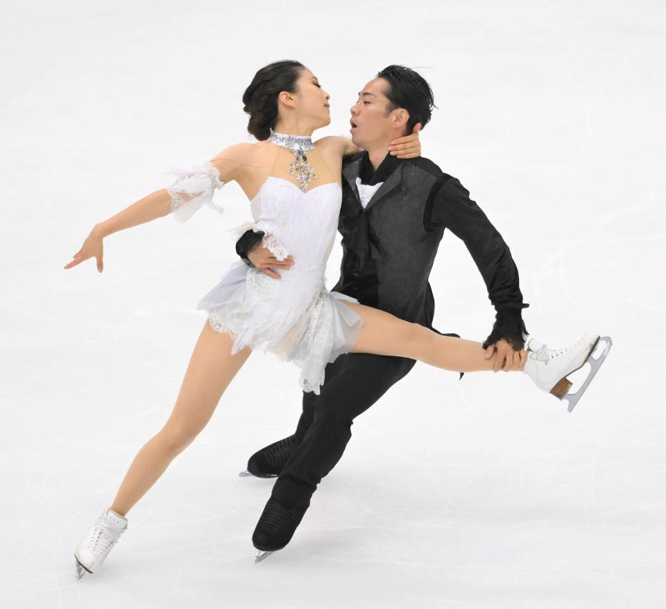 　アイスダンスＦＤで「オペラ座の怪人」を熱演した村元哉中、高橋大輔組（撮影・伊藤笙子）