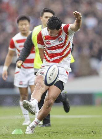 　前半、ＰＧを決める李承信