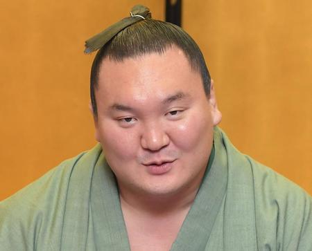 　宮城野親方（元横綱白鵬）
