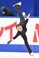 　本番に向け調整する紀平梨花（撮影・高部洋祐）