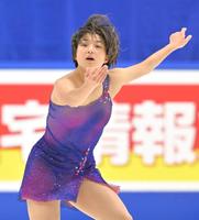 　本番に向け調整する坂本花織（撮影・高部洋祐）