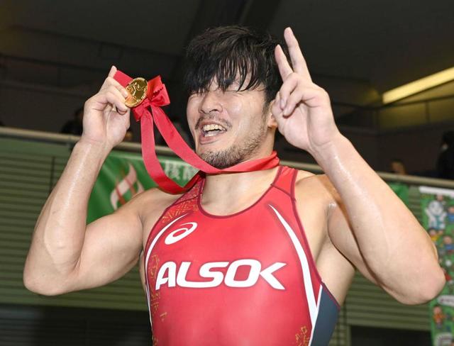 高谷惣亮　全日本１２年連続Ｖ　“タックルパパ”パリ五輪は８６キロ級で「メダル目指す」