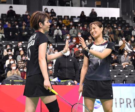 　女子ダブルス決勝を制した福島由紀、広田彩花組（撮影・伊藤笙子）