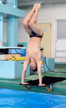 飛び込み玉井「次は金メダル」世界水泳へ、新年初練習