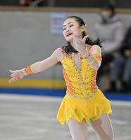 演技する島田麻央（撮影・山口登）