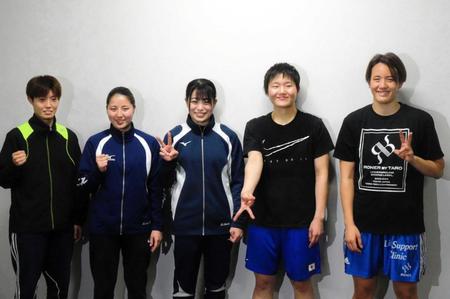 　世界選手権代表を決めた（左から）和田まどか、木下鈴花、成田華、鬼頭茉衣、津端ありさ