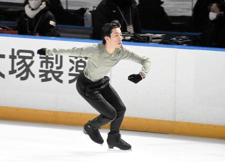 　公式練習に参加した織田信成（撮影・國島紗希）