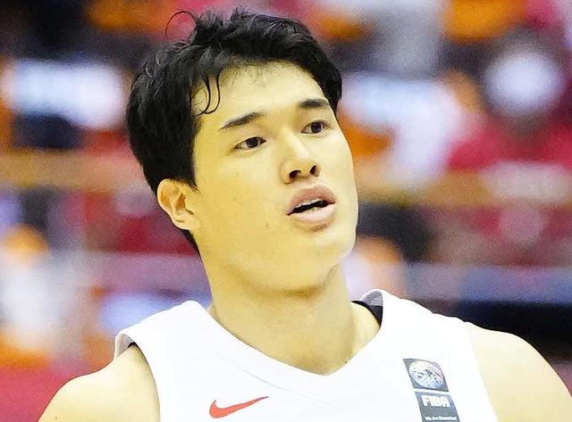 「乗り心地最高です！」渡辺雄太が愛車・レクサスＧＸとの２Ｓ写真投稿　サイズ感に驚き「デカい車なのに小さく見える」