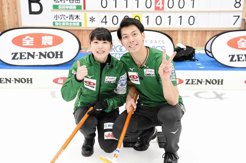 　優勝した（左から）松村千秋、谷田康真©JCA IDE