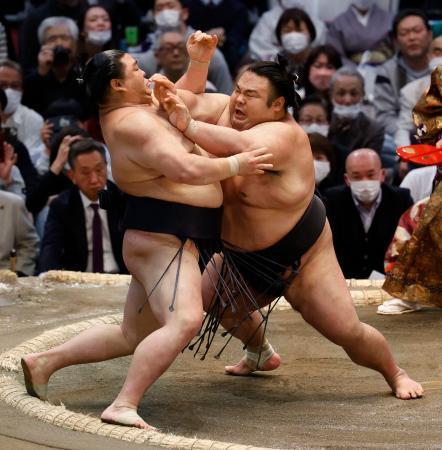 春場所、綱とり貴景勝が２勝目　正代に快勝、豊昇龍は初勝利
