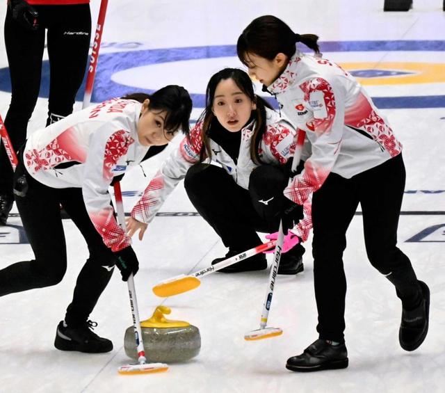 日本代表ロコ・ソラーレ　２連敗スタート　藤沢「読み切れなかった」氷に苦戦