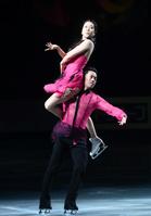 　エキシビションに出演した村元哉中、高橋大輔組（撮影・堀内翔）