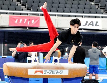 　全日本選手権に向け調整する橋本大輝＝東京体育館