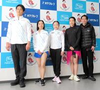 アイスショーに出演した（左から）木原龍一、三浦璃来、島田麻央、村元哉中、高橋大輔