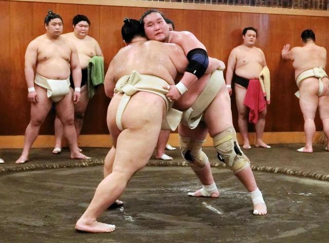 照ノ富士が両膝手術後初の出稽古　正代＆朝乃山と連続１１番「悪くないと思う」