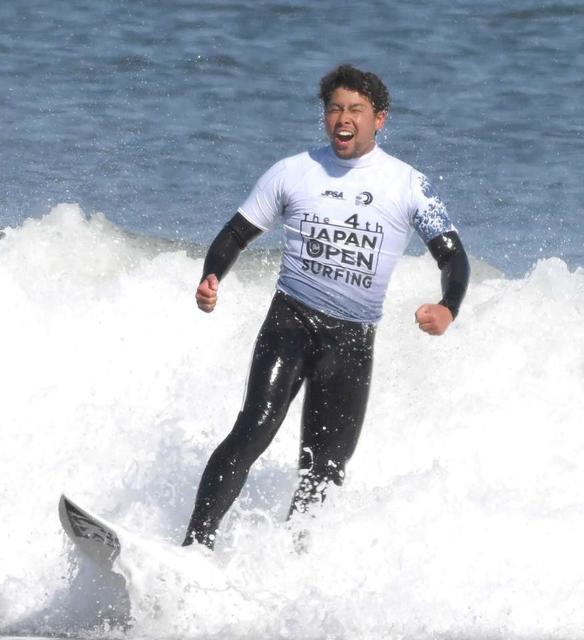 サーフィン・稲葉玲王が逆転Ｖ　残り２０秒で波とらえた！パリ五輪代表選考会「ＷＧ」切符ゲット