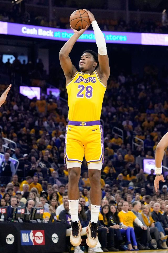 　シュートを放つ八村（ＡＰ＝共同）