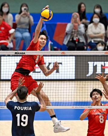 バレー男子、日本がイランに快勝　ネーションズＬ、１次リーグ初戦