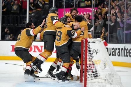 ＮＨＬ、ゴールデンナイツ初優勝　スタンリー杯決勝