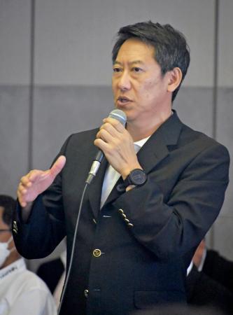 日本水連、鈴木会長が再任　理事は約６５％が女性