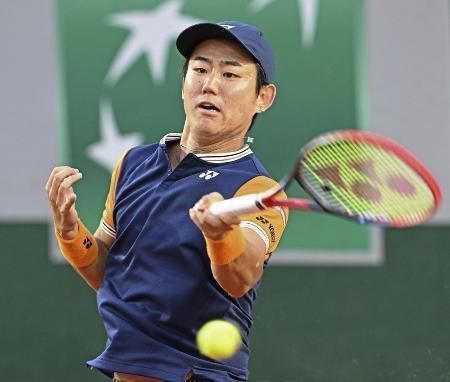 西岡２７位、錦織は４９３位　男子テニスの世界ランキング