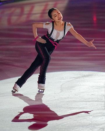 　アイスショー「ドリーム・オン・アイス」で演技する島田麻央