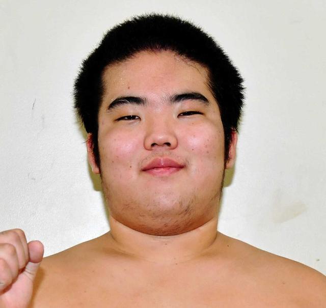 【写真】黒姫山　４１年ぶり勝ち名乗り！“デゴイチ”祖父のしこ名継いだ孫