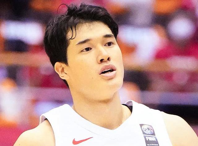 渡辺雄太 「Happy Birthday」そして「Love u」妻・久慈暁子の29歳誕生日を祝福