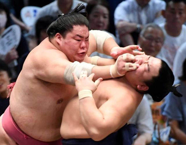 大栄翔　大関昇進目安３３勝に“Ｍ３”　重圧なんの！３関脇で唯一白星