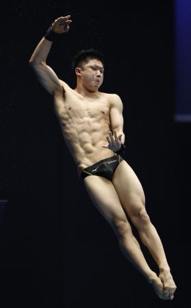 飛び込みの玉井陸斗、五輪代表に　世界水泳第８日