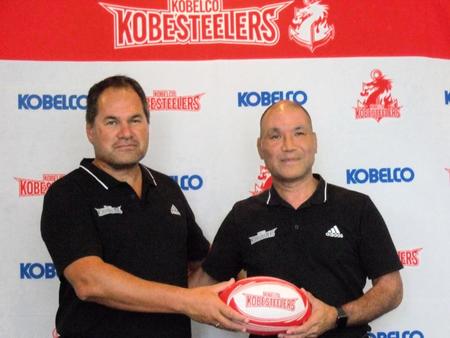 ラグビー神戸　デイブ・レニーＨＣが就任会見「いいチームをつくっていきたい」