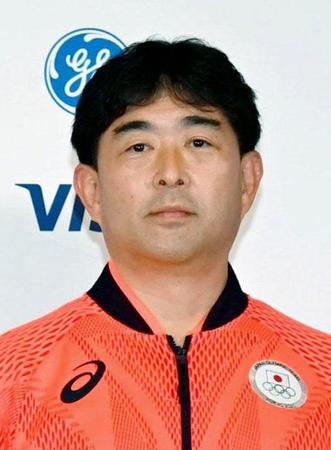 　平井伯昌氏