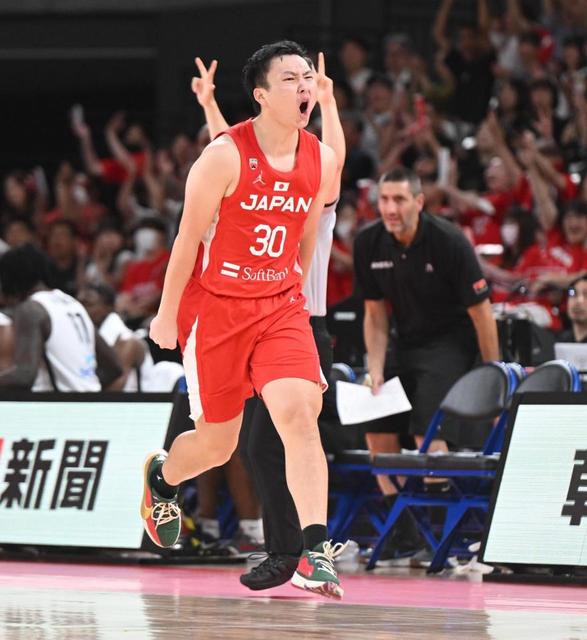 バスケ日本代表 アンゴラとの強化試合で７５ー６５快勝 富永啓生が３点シュート６本で２０点の活躍 渡辺雄太は右足負傷/スポーツ/デイリースポーツ  online