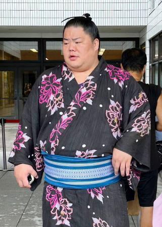 関脇大栄翔、肋骨骨折を明かす　大相撲、秋場所へは慎重な調整