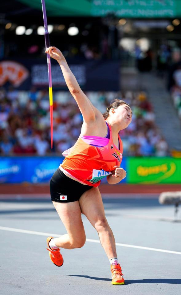 　女子やり投げ予選で決勝進出を決めた北口榛花