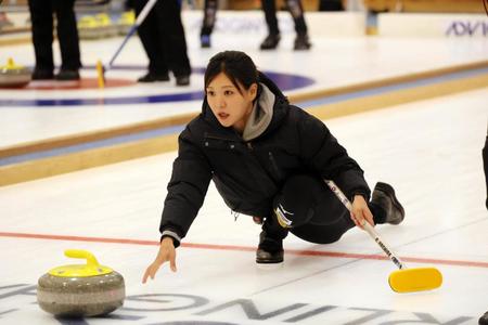 　練習を行う吉田知那美（撮影・田中亜実）