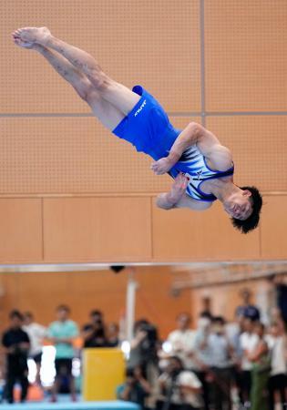 　試技会で演技する橋本大輝＝味の素ナショナルトレーニングセンター