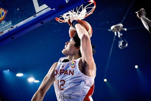 渡辺雄太 悲願成就で男泣き 代表入り13年目「死ぬまで日本代表です