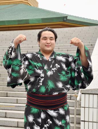 学生横綱は頭脳明晰、数学も得意　日体大出身のチョイジルスレン