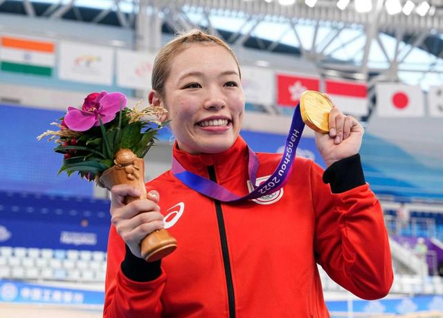 女子ケイリン佐藤水菜　中国勢抑え初金メダル　地力の高さ示す「勝ちたいという気持ちで挑めた」