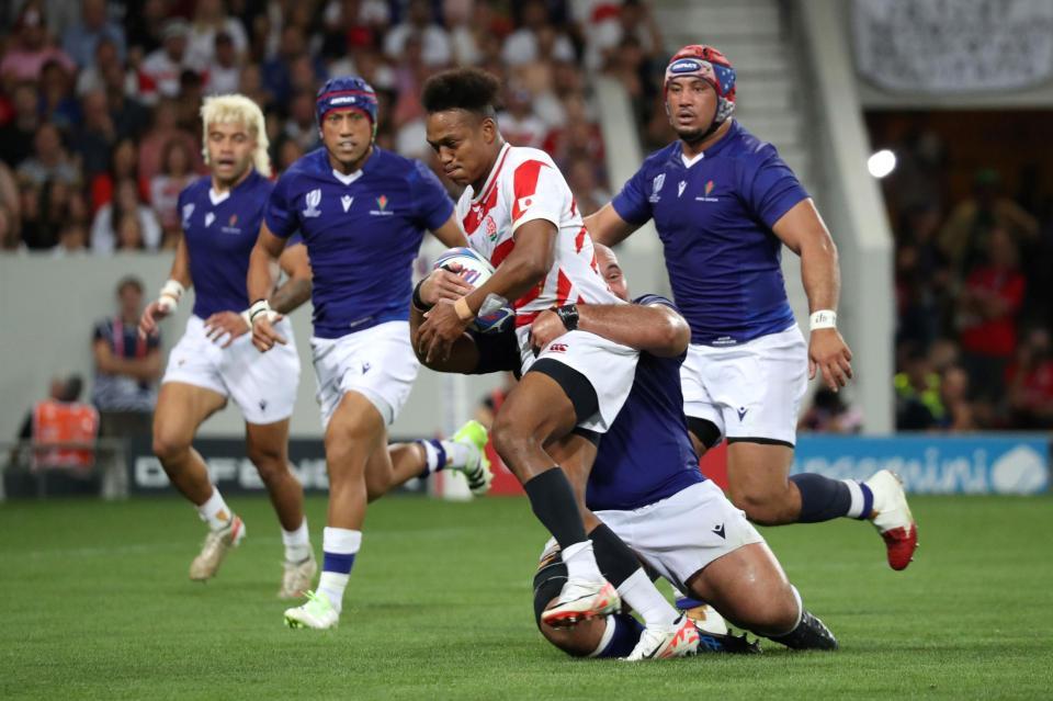 　ボールを運ぶ日本代表・松島　ⓒＪＲＦＵ