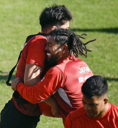 ラグビー日本、タックルを練習　流参加せず、ＦＷ陣は団結