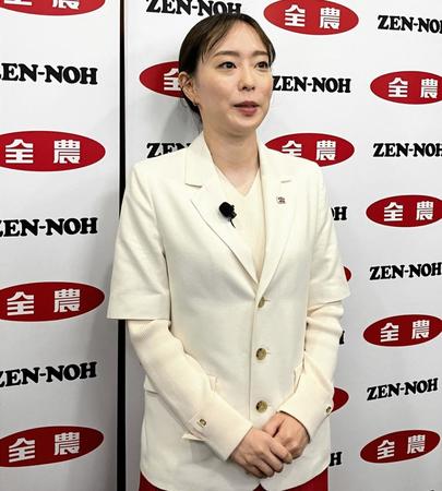　全農のオフィシャルアンバサダーに就任し、職員との交流会に参加した石川佳純さん