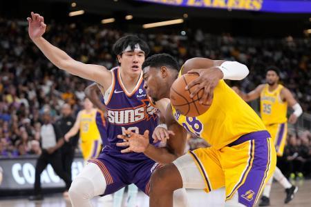 渡辺は１２得点、八村３得点　ＮＢＡオープン戦最終試合