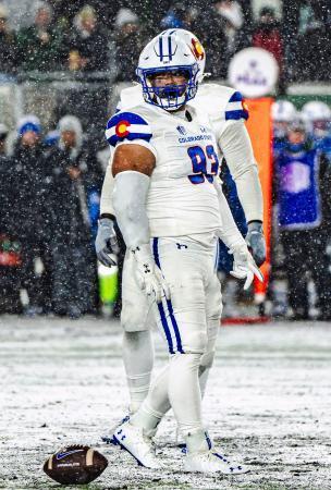 元アマ横綱の花田デビュー　アメフト、コロラド州立大