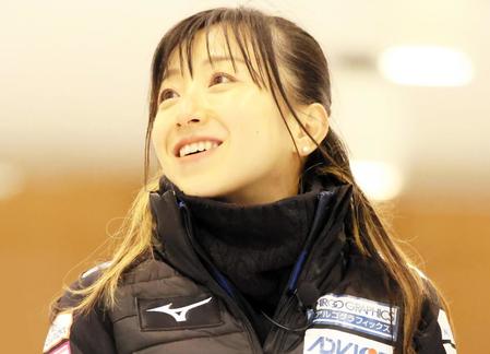 日本女子代表ロコ・ソラーレが初黒星　世界ランク４位の韓国に完敗　６、７エンドに３点ずつ奪われる　４勝１敗に　連覇懸かるパンコンチネンタル選手権