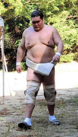 　福岡での稽古を開始した照ノ富士