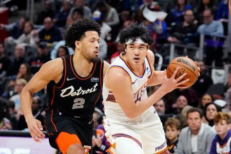 サンズ渡辺、「４点プレー」完成　「ＮＢＡでは初めて」