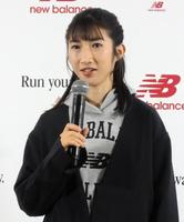　取材に応じる田中希実