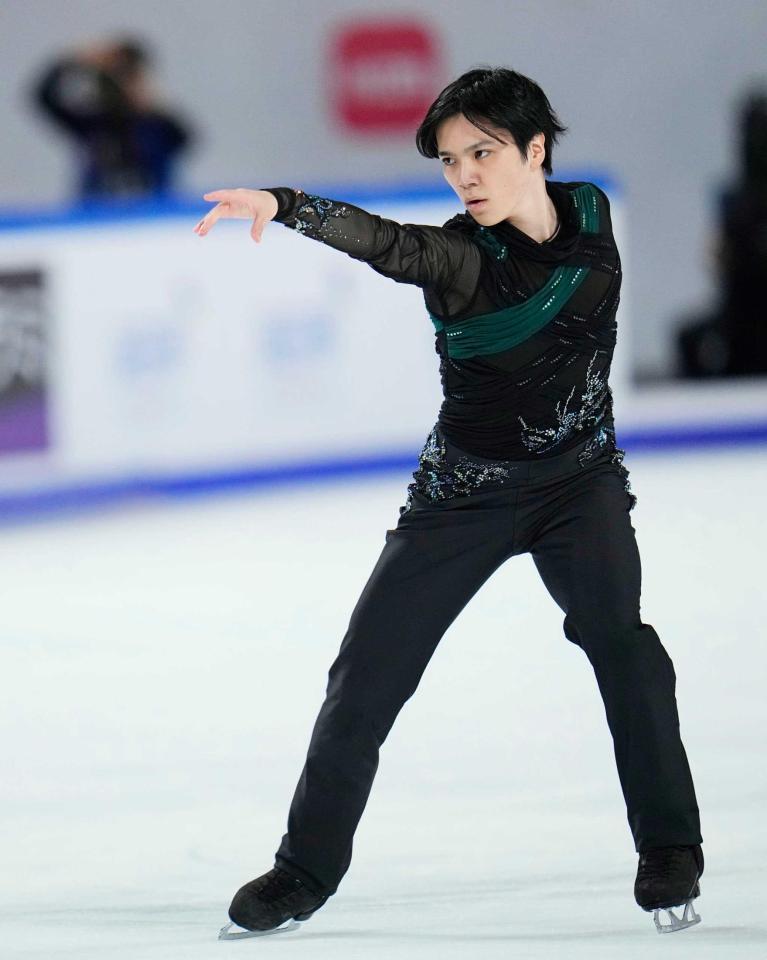 　演技する宇野昌磨（共同）